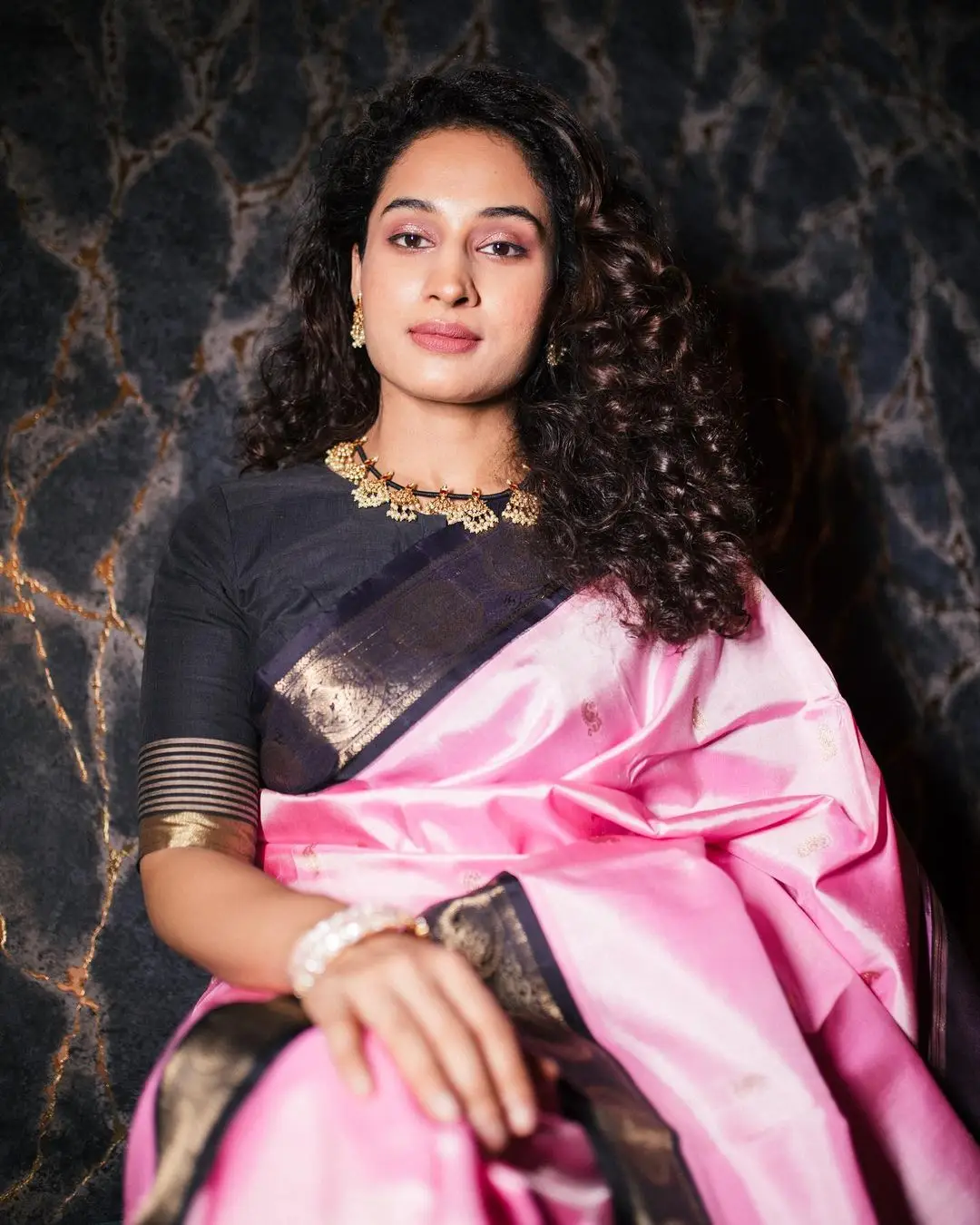 Pooja Ramachandran Stills in Pink Saree Black Blouse